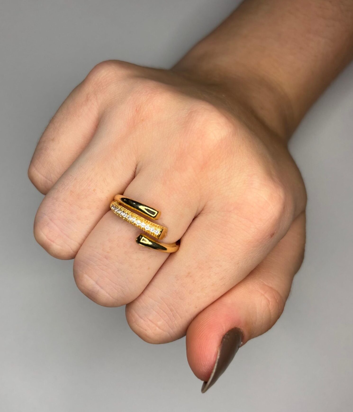 Anel fios cravejados